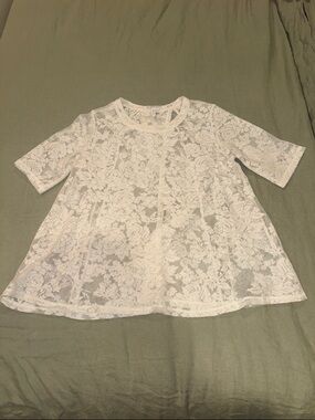 BCBGeneration White Lace Scoop Neck Top XS